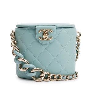 CHANEL VANITY CASE W/ CHAIN